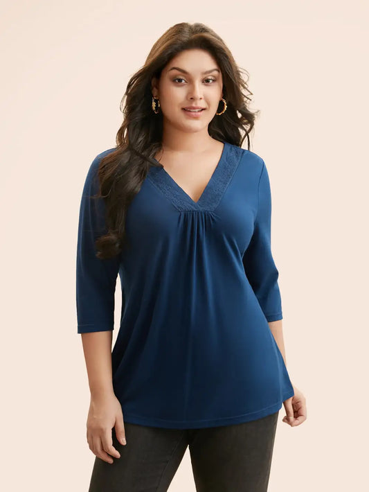 V Neck Embroidered Patchwork Gathered T-Shirt