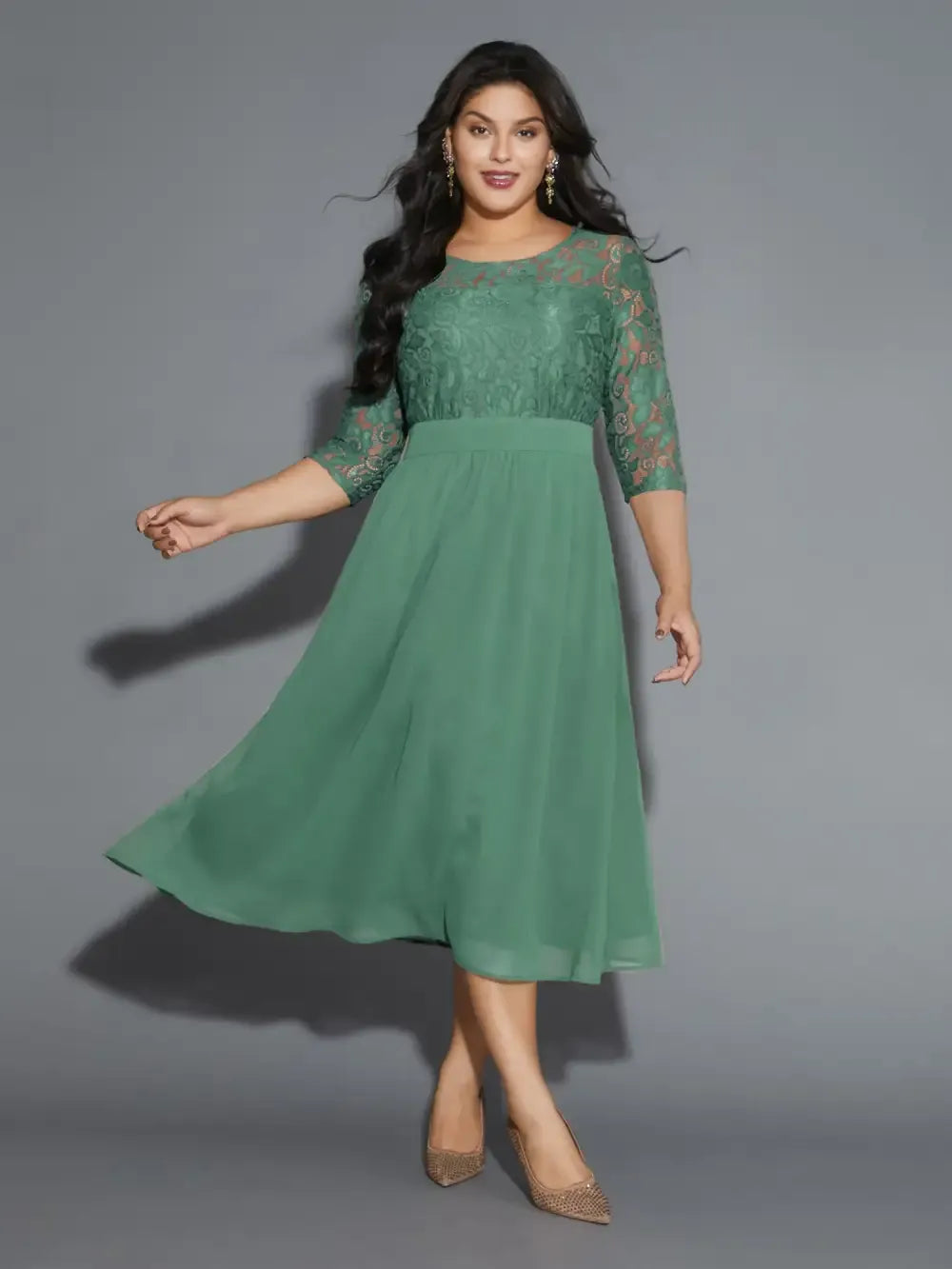 Lace Patchwork Shirred Midi Pocket Dress
