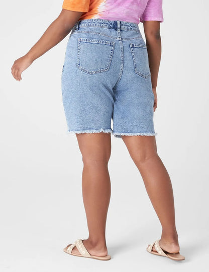 Signature Fit Boyfriend Bermuda Jean Short - Raw Hem
