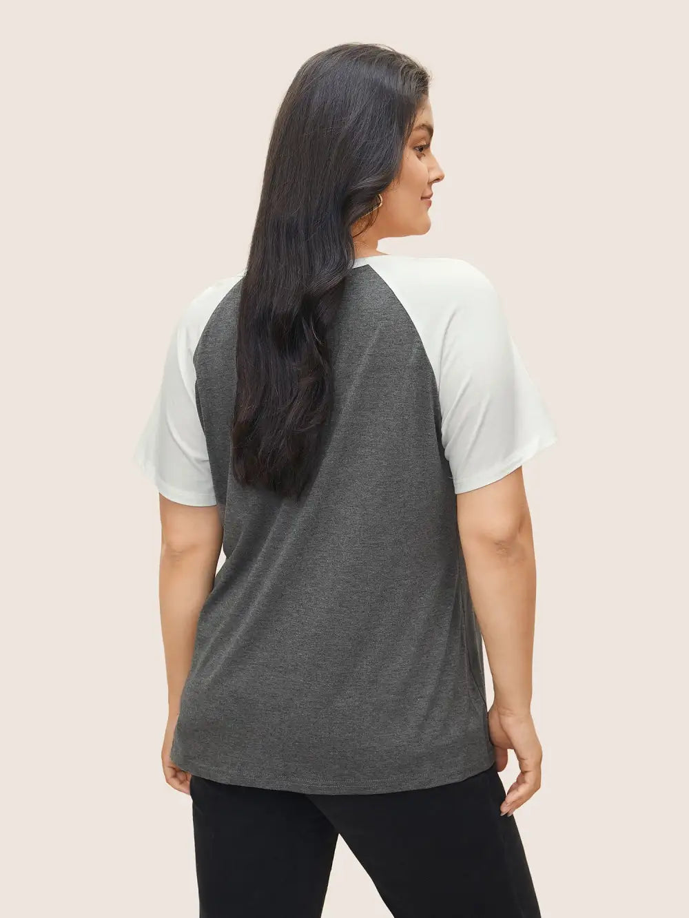 Colorblock Contrast Notched Raglan Sleeve T-Shirt