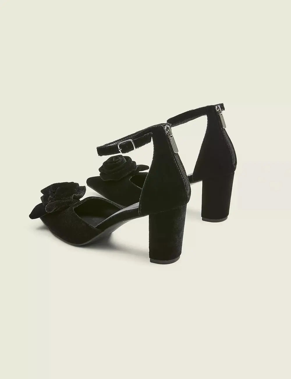 Dream Cloud Velvet Rosette Heel