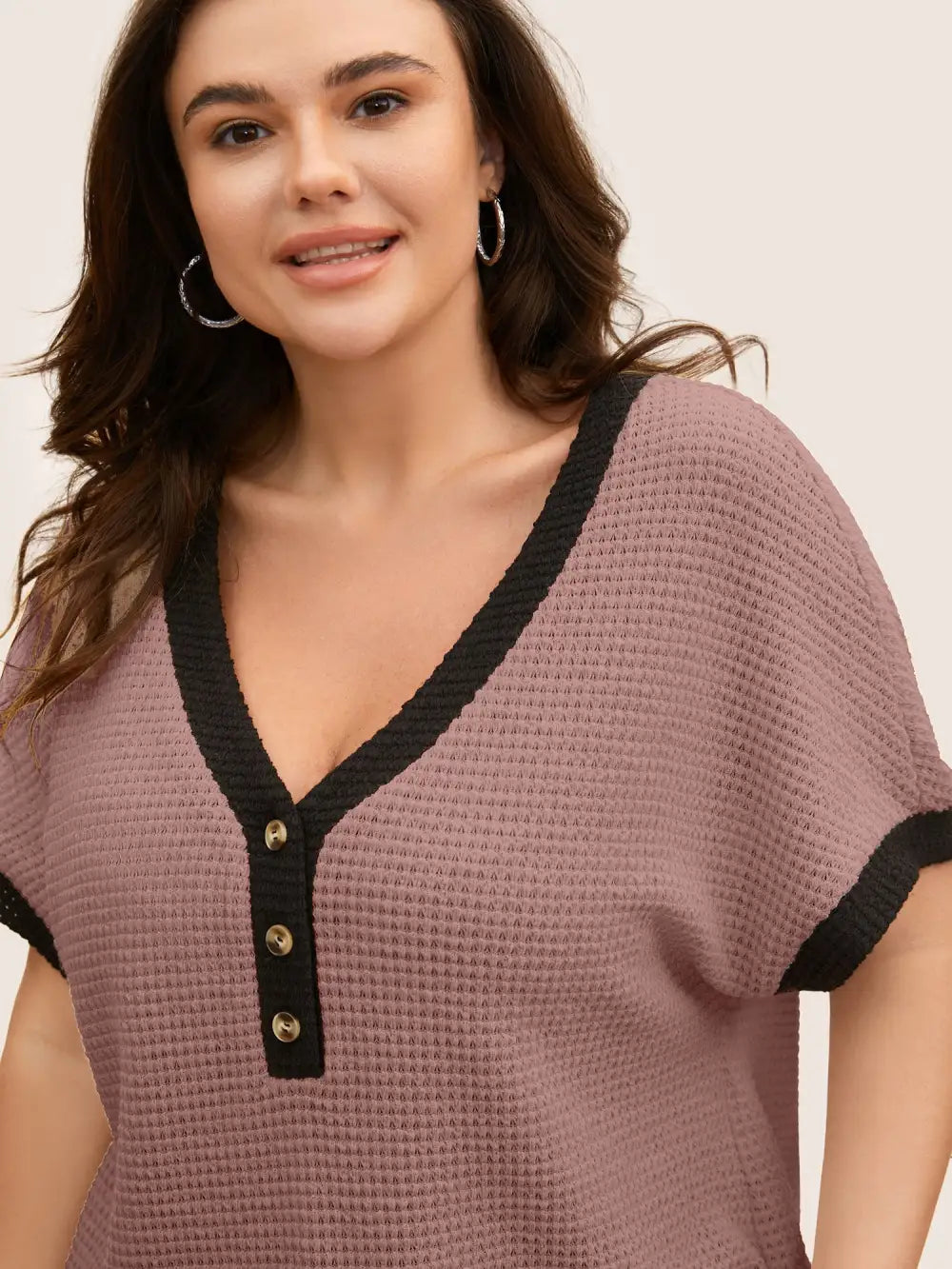 V Neck Contrast Button Detail Knit T-Shirt