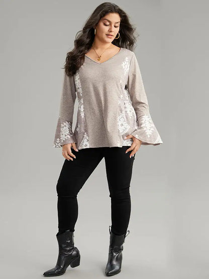 Floral Print Bell Sleeve V Neck T-Shirt