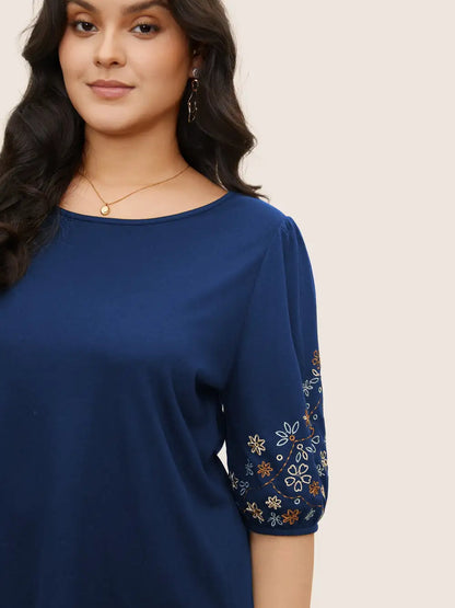 Floral Embroidered Crew Neck Puff Sleeve T-Shirt