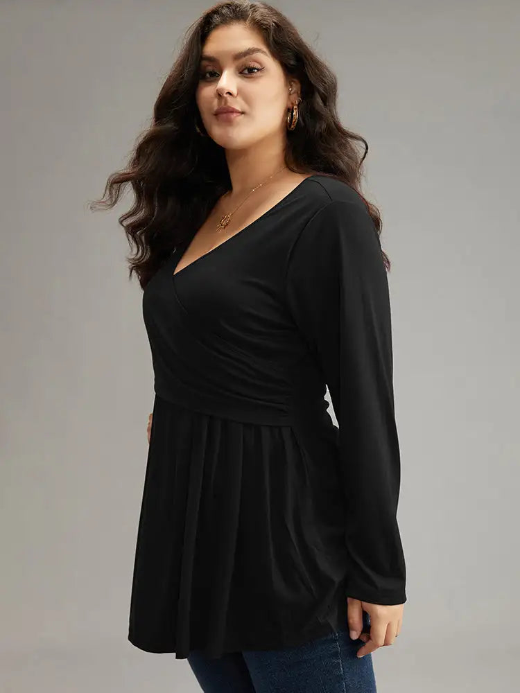 Solid Crossover V Neck Ruffle Hem T-Shirt
