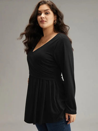 Solid Crossover V Neck Ruffle Hem T-Shirt