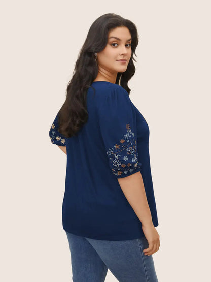 Floral Embroidered Crew Neck Puff Sleeve T-Shirt