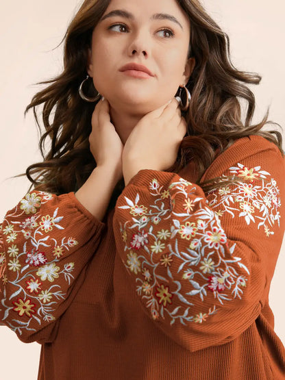 Waffle Knit Floral Embroidered Lantern Sleeve T-Shirt