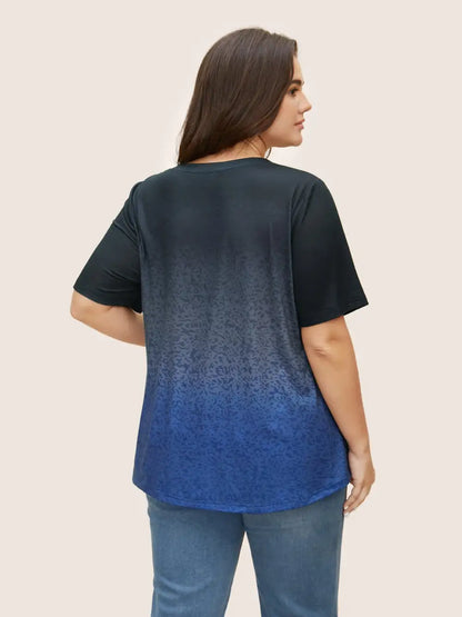 Ombre Contrast Patched Pocket T-Shirt