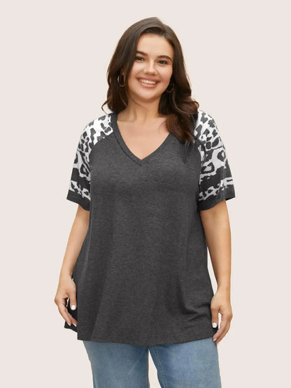 Ditsy Floral Colorblock Contrast Raglan Sleeve T-Shirt