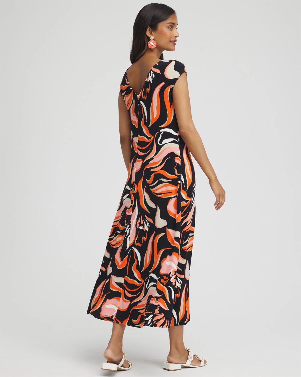 TravelersTM Floral V-Back Maxi Dress