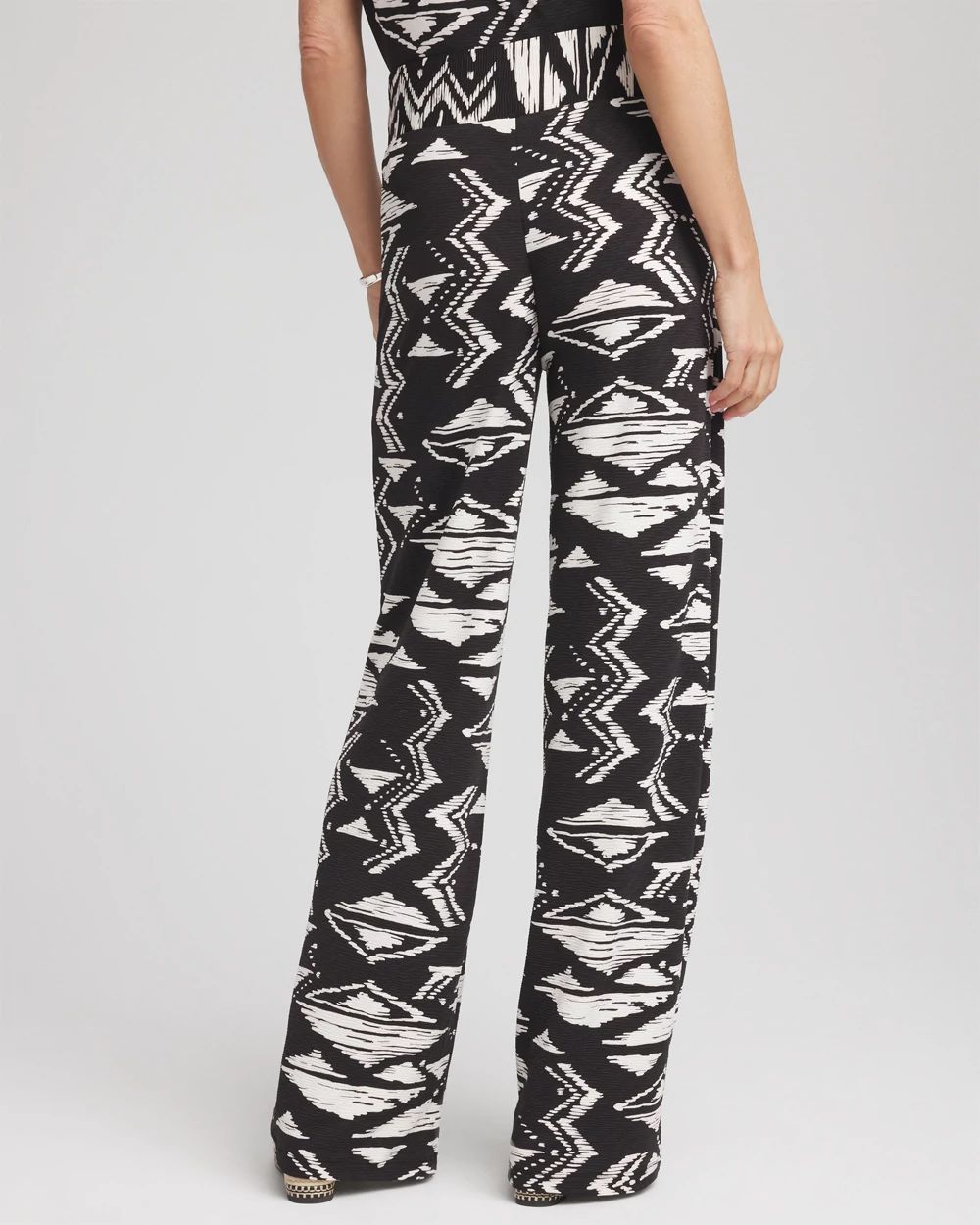 TravelersTM Crinkled Knit Wide-Leg Pants