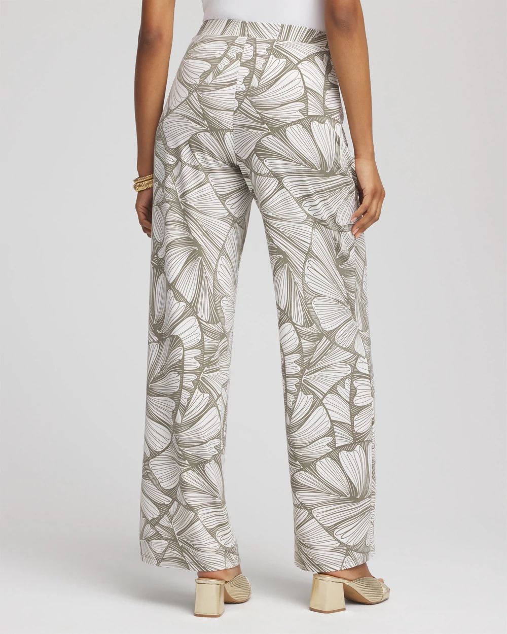 TravelersTM Abstract Leaf Print Knit Wide-Leg Pants